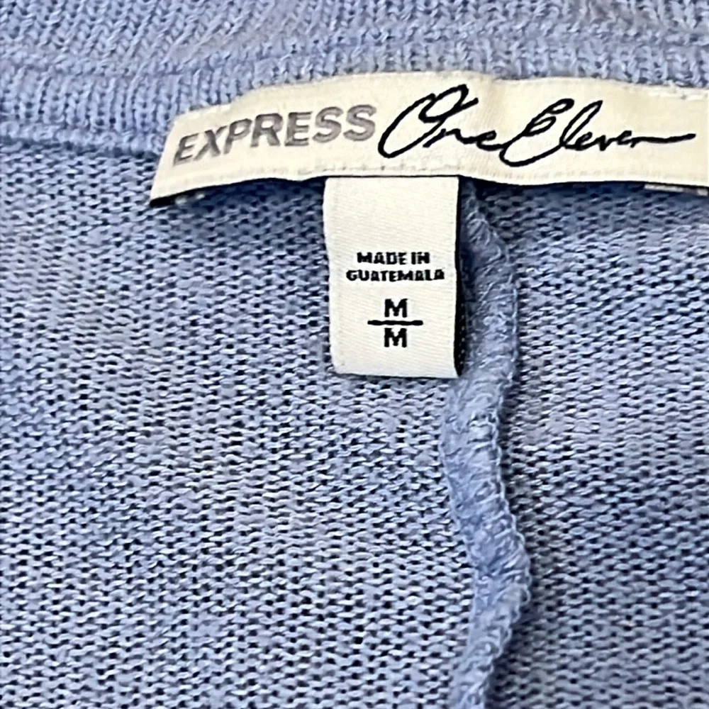 Express One Eleven Blue V-Neck Top Oversized Size Medium Short Sleeve - Picture 5 of 7